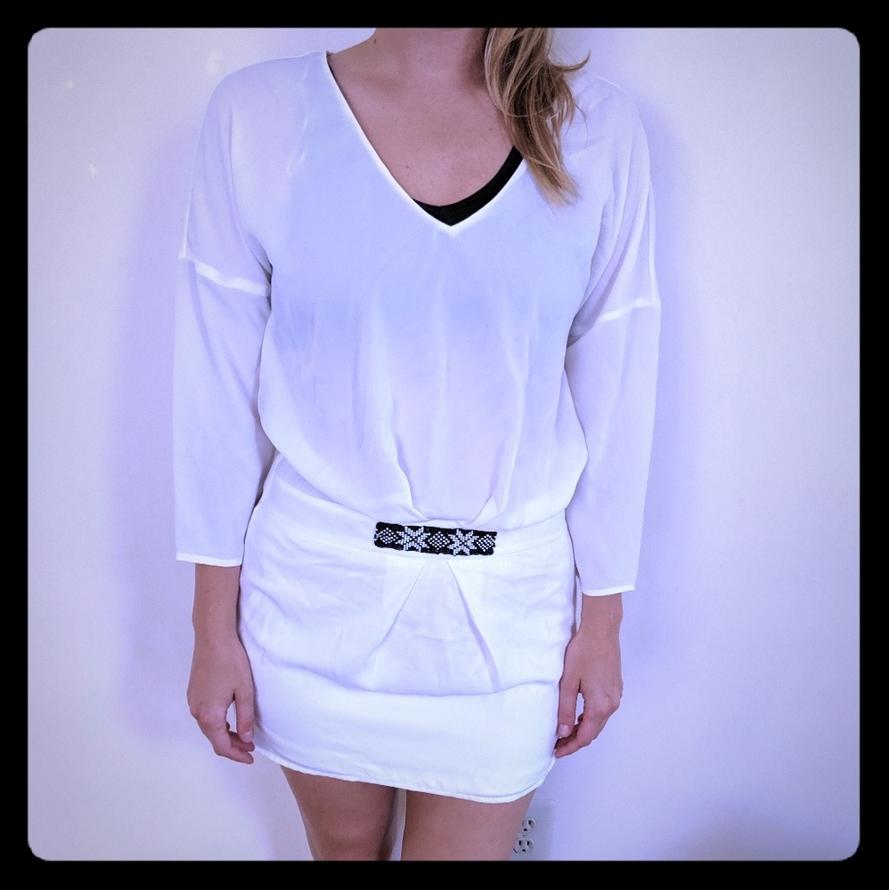 Zara Trafuluc White dress NWT